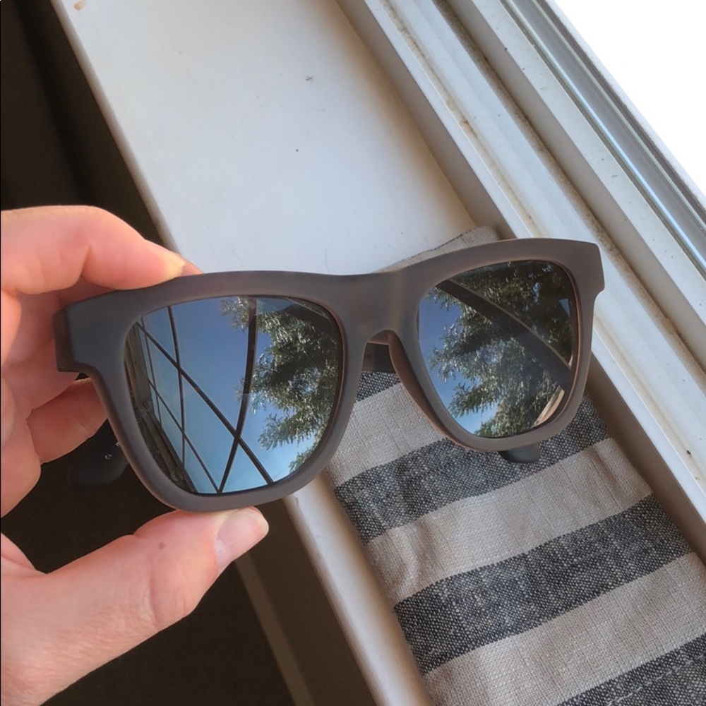 Toms solaflex- dalston